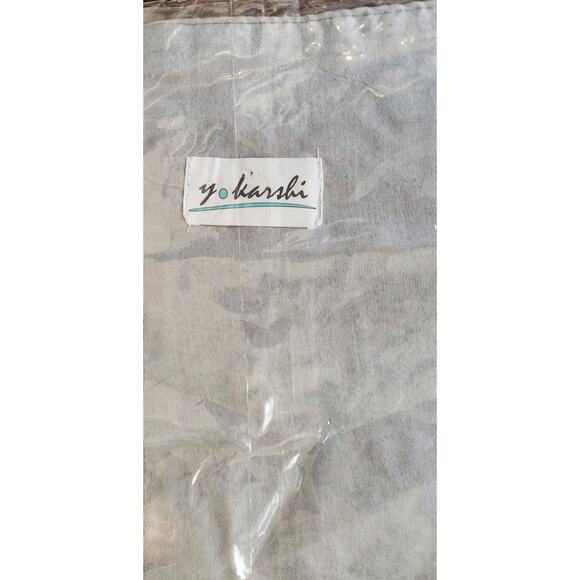 Yair Karshi Embroidered Challah Cover – Birds & Pomegranates – Judaica Israel - Picture 4 of 6